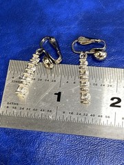 Vtg Silvertone 4 Rhinestone Linear Bezel Set Dangle Drop Clip On Estate Earrings