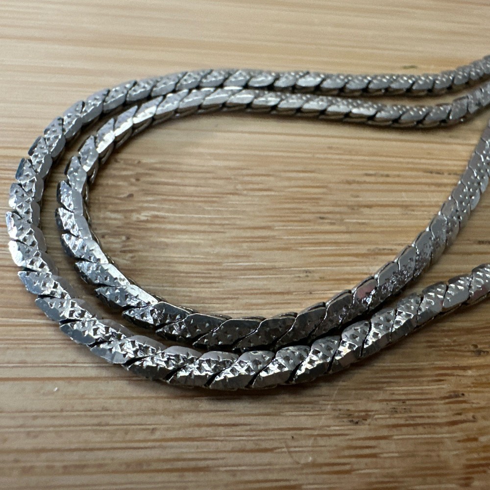 Vintage Silver Tone Bar Twist Chain Necklace 18” Spring Ring Clasp Unsigned