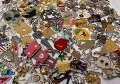 Lot Vtg & Modern Novelty Pendant Findings Charms Jewelry Craft Colorful Enamel