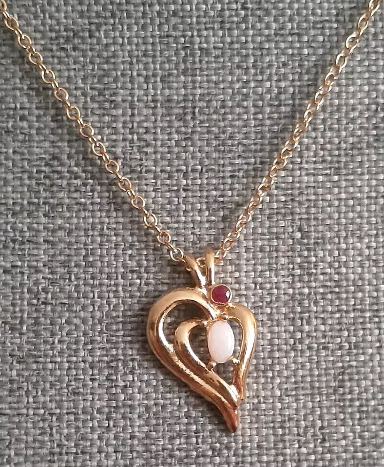 Vintage Opal & Red Gemstone Half Heart Pendant necklace. Gold Tone. 18 In.