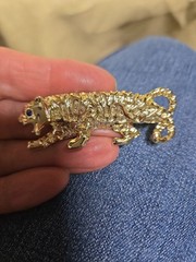 Gerry’s Vintage Jaguar Pin with Blue Stone eye
