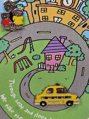 Vtg Hallmark Pin Pairs Mom’s Taxi And School Children Push Pins NWT New On Card