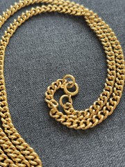 1973 REVLON MoonDrop Vintage Elephant Perfume Compact Locket Gold Tone Necklace