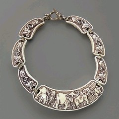 Vintage Bib or Collar Style Necklace and matches Earrings