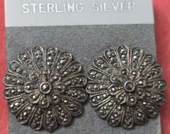 ND 925 Marcasite Pave Sterling Silver Domed 6/8″ Flower Earrings Stud 6 grams