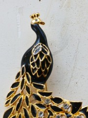 Vintage Gold Tone & Black Enamel Rhinestone Peacock Bird Pin Brooch