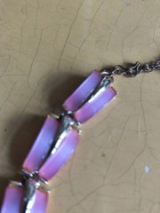 Karu Vintage Thermoset Choker Gold Tone 17.5 Pink Classic Necklace Costume