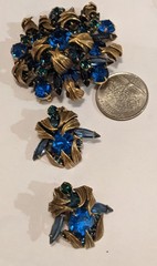 JULIANA DELIZZA ELSTER GOLDTONE SAPPHIRE BLUE RHINESTONE VENUS FLAMES SET