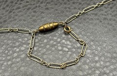 Vintage Art Deco Gold Tone Black Glass Pendant Necklace Chain 20”