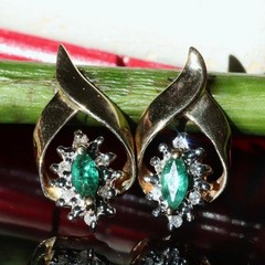 10k yellow gold 0.18c natural diamond earrings emerald dangle treated 1.95g 3219