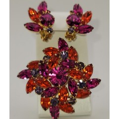 Vintage Set Gold-tone & Rhinestone Brooch and Clip on Earrings