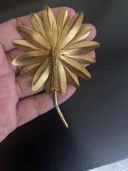 Vintage Mid Century Sandor Flower Pin Brooch with Bee 1950s 1960s 1970s