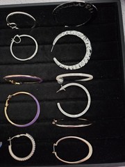 Vintage To Now LARGE Earrings Lot Gold & Silver Tone HOOPS pierced NO JUNK 15