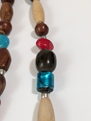 Vintage Wood, Glass, Metal & Acrylic Beaded Infinity Multi Colored Necklace. 34″