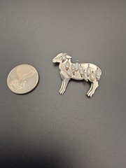 Vnt,925 Sterling Lamb Brooch/pin,fresh Water Pearls, Artisted Signed!