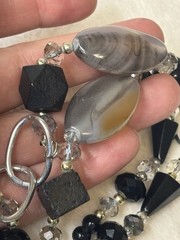 Vintage Gemstone & Acrylic Station Silver Tone Necklace 34” Pull Over