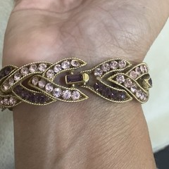 Vintage Crown Trifari Gold tone Pink Purple Rhinestone Bracelet 7” Signed