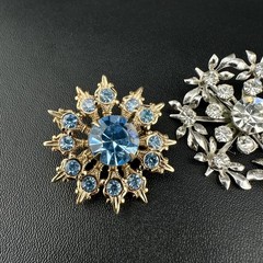 Vintage Rhinestone Brooch Lot Snowflake Star Flower Gold Silver Tone Blue Stones