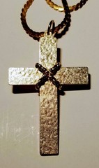 Reversible Vintage Gold Tone Cross & 24″ Chain