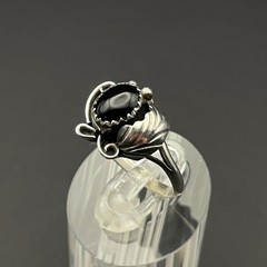 Vintage Native Black Onyx Ring Floral Boho Minimalist