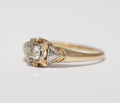 Antique 14k Solid Yellow Gold Engraved Natural Diamond Ring – Size 7.25 1.78g