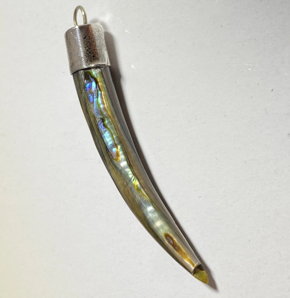 Vintage 925 Sterling Silver Abalone Shell Carved Horn Corniche Pendant *READ