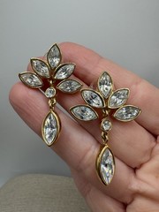 Vintage Monet Gold Tone Crystal Rhinestone Drop Dangle Pierced Earrings Nice!