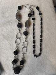 Vintage Gemstone & Acrylic Station Silver Tone Necklace 34” Pull Over