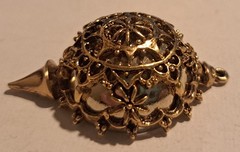 Arthur Pepper Vintage Christmas Ornament Pendant (See Description) Gold Tone