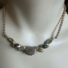 VTG MCM 1950s Necklace 14.5 Inch Green Rhinestone Emerald Glass Cabs Gold Plated