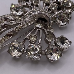 Eisenberg Vintage Sterling Silver Rhinestone Floral Fur Clip Brooch 48g 3in