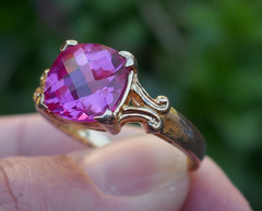 Vintage Vermieled Sterling Silver & Faceted Pink Stone Ring – Size 9.75