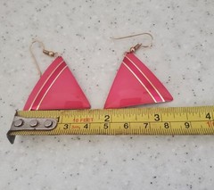 Retro 1990s 1980s Womens Triangle Earrings Pink Vintage Gold Tone