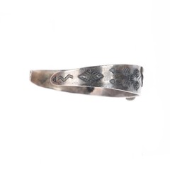6.3″ Vintage Fred Harvey era Thunderbird sterling silver cuff bracelet