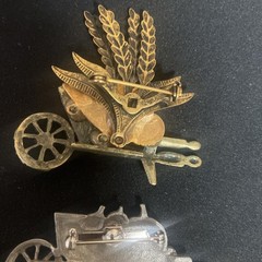 vintage brooch lot 4 pins fall autumn harvest Signed JJ KC
