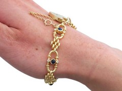 Vintage 1.20Ct Sapphire and 0.24Ct Diamond, 18k Yellow Gold Bracelet (1989)