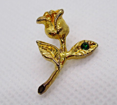 Vintage Gold Tone Rose Lapel Pin Small Flower Design Green Stone Accent