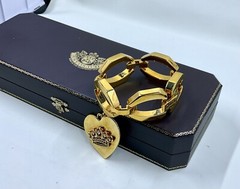 RARE Vintage Juicy Couture Large Link Crystal Crown Heart Charm Bracelet W/ Box