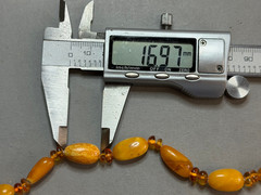 Vintage Baltic Butterscotch Amber Necklace Egg Yolk Honey Oval Beads 32.1g 60cm