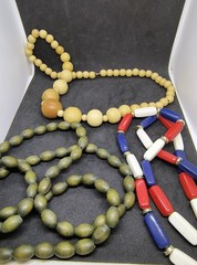 Vintage metal and Wood / Bead Necklace Lot Nice clasp Costume Jewelry