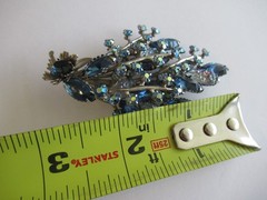 Rare Vintage Judy Lee Floral Spray Rhinestone Lava Glass Brooch