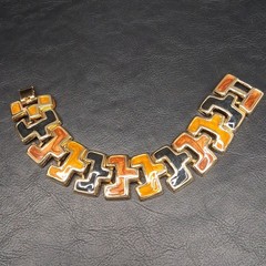 Vintage Gold Tone Link Bracelet Black Brown Enamel. 18.151