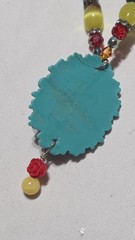 Vintage, Handmade Glass & Lucite Beaded Necklace w/ Floral Cameo Pendant (1058)
