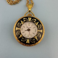 Vintage Lucerne Watch Pendant Necklace Gold Tone Floral Etched Ornate 24″ READ