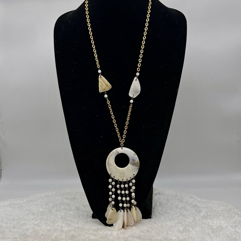 Vintage Shell Tassel Necklace Mother of Pearl 28″