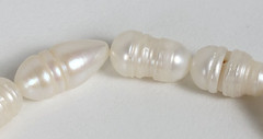 Vintage White Baroque Pearl Bracelet 8.5 In Silver Tone Box Clasp Beauty Nature