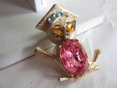 Vintage gold tone Wise Owl rhinestone pin