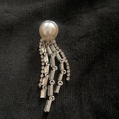 Vintage Earrings Faux Pearl Rhinestone Stud w/ Long Dangling Strands Statement