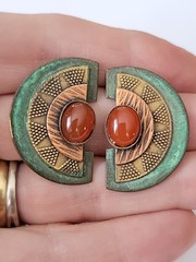 Vintage Mexico Style Carnelian Cabochon Brass Copoer Post Earrings 1.25″t×.75″w