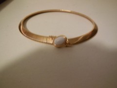 Vintage 1980’s Monet Omega Ribbed Collar Gold Tone Necklace, 17″